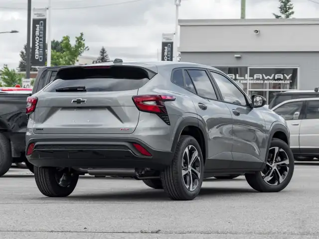 2025 Chevrolet Trax 1RS- Sunroof | Heated Steering Wheel dans Autos et camions dans Région de Markham/York - Image 6