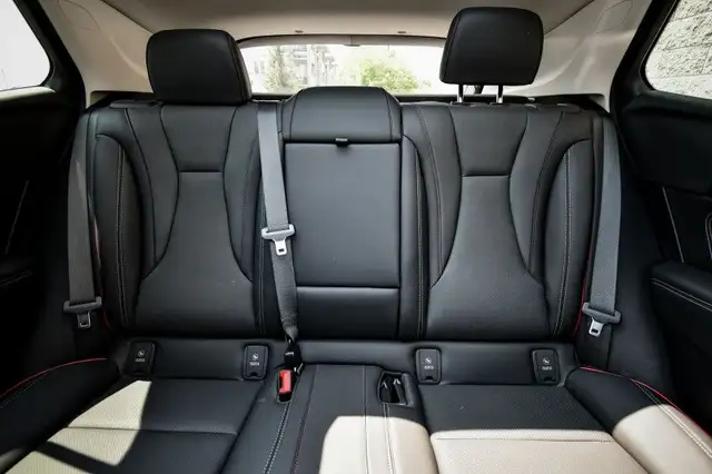 2023 Buick Envision Essence • HEATED LEATHER • POWER LIFTGATE in Cars & Trucks in Ottawa - Image 36