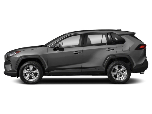 2021 Toyota RAV4 in Cars & Trucks in Penticton - Image 3