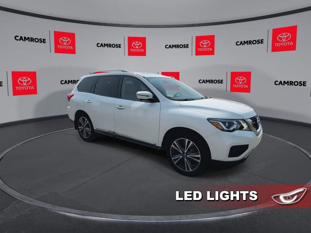 2019 Nissan Pathfinder 4x4 Platinum - Sunroof in Cars & Trucks in Edmonton - Image 2
