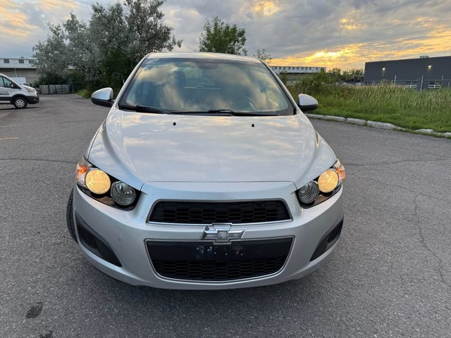 2014 Chevrolet Sonic LS / TWO KEYS / GOOD ON GAS! in Cars & Trucks in Ottawa - Image 2