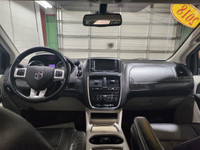 Very well equipped 18 Grand Caravan with navigation, backup camera, leather, power doors and hatch a... (image 6)