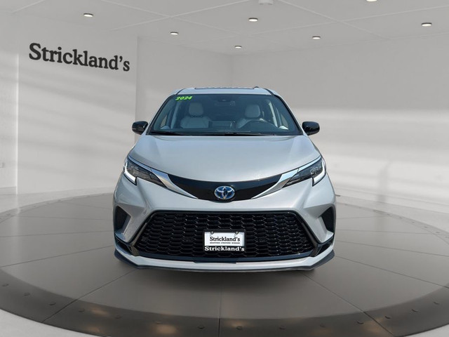 2024 TOYOTA SIENNA HYBRID XSE 3ROW in Cars & Trucks in Stratford - Image 3