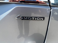 2024 Volkswagen Atlas Execline Silver **LEATHER**, **APPLE CAR PLAY**, **SUNROOF**, 3rd row seats: s... (image 8)