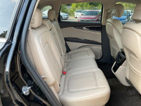 Vehicle Highlights: - Accident free - Highly optioned Very rare and desirable Lincoln MKX Reserve pa... (image 8)