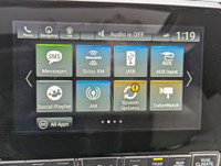 LOW KMS! ODYSSEY TOURING! FULL OPTION! 8-PASSENGER SEATING! LEATHER INTERIOR, POWER SUNROOF/MOONROOF... (image 4)