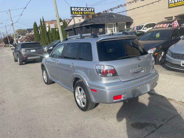 2005 Mitsubishi Outlander Limited in Cars & Trucks in City of Toronto - Image 3