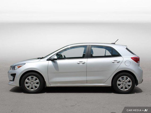 2022 Kia Rio 5-Door LX+ | Cpo | Heated Seats | BT in Cars & Trucks in Hamilton - Image 2