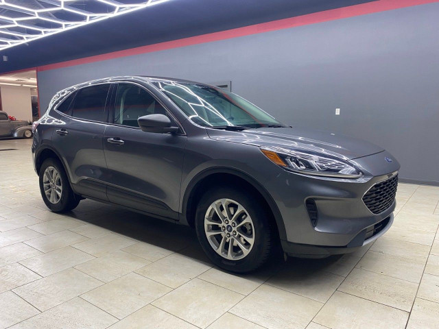 2022 Ford Escape in Cars & Trucks in Edmonton - Image 3