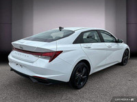 La Hyundai Elantra 2023 Preferred est une berline compacte qui combine élégance, performance et tech... (image 6)