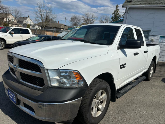  2016 RAM 1500 ST, Quad Cab, 4X4, V6 in Cars & Trucks in St. Catharines - Image 3