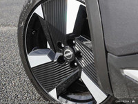 This Nissan Kicks has a dependable Regular Unleaded I-4 2.0 L/122 engine powering this Variable tran... (image 7)