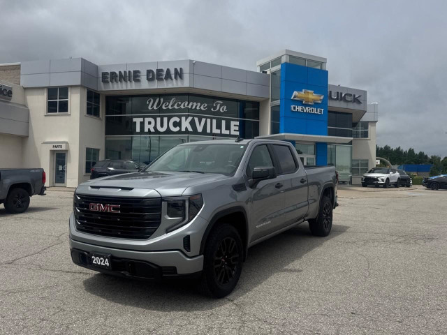 2024 GMC Sierra 1500 Pro HARD TO FIND STANDARD BOX // ONE OWN... in Cars & Trucks in Barrie - Image 2