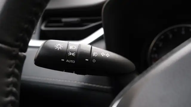 2021 Toyota RAV4 XLE | SUNROOF | ROOF RACK in Cars & Trucks in Mississauga / Peel Region - Image 19