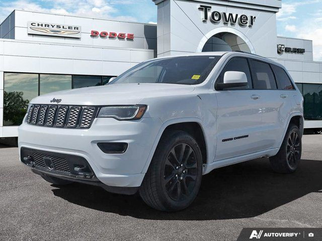2020 Jeep Grand Cherokee Altitude in Cars & Trucks in Calgary