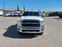 6.7L Diesel, 6 Spd Transmission, Front Bucket Seats, Remote Start, Power Driver Seat, Back-Up Camera... (image 9)
