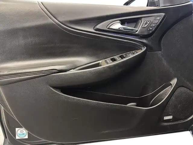 2018 Chevrolet Malibu Premier 2,0 Turbo Toit pano Cuir Audio Bos in Cars & Trucks in Laval / North Shore - Image 14