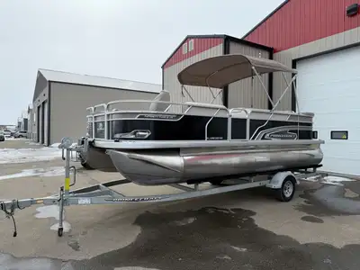 Currently located in Calgary. The 2018 Princecraft Sportfisher 21 is a versatile 21 ft 6 in pontoon...