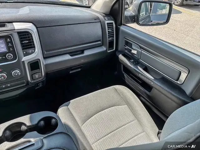 2022 Ram 1500 Classic SLT in Cars & Trucks in Brantford - Image 27