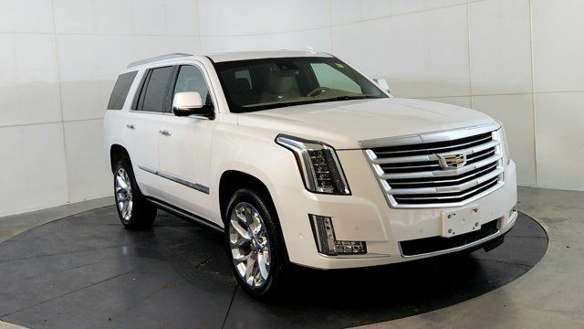 2019 Cadillac Escalade Platinum in Cars & Trucks in Winnipeg