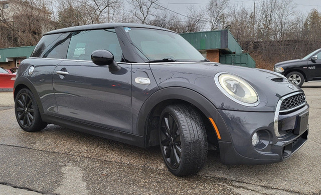 2016 MINI COOPER S ONE OWNER * NO ACCIDENTS * ONLY 60000KM * in Cars & Trucks in Oakville / Halton Region - Image 4