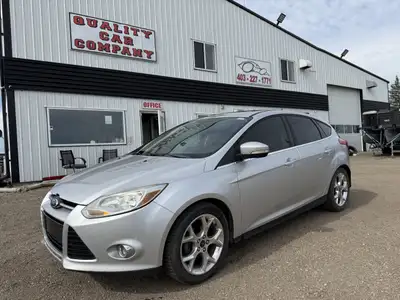 This Ford Focus has all the options! Leather heated seats, sunroof and hands free phone. We just had...
