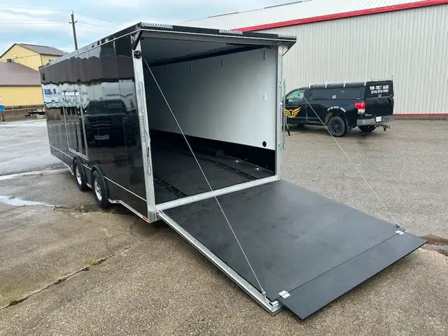 2025 Tow Tek Tranport Series 22' Car hauler enclosed trailer, in Cargo & Utility Trailers in Mississauga / Peel Region - Image 9