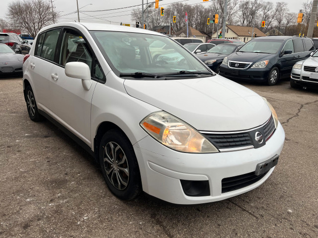 2009 Nissan Versa S in Cars & Trucks in Kitchener / Waterloo - Image 3