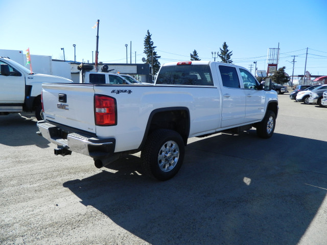 2015 GMC SLE DURAMAX DIESEL 3500 H/D 1 TON 4X4 /LONG BOX in Cars & Trucks in Edmonton - Image 3
