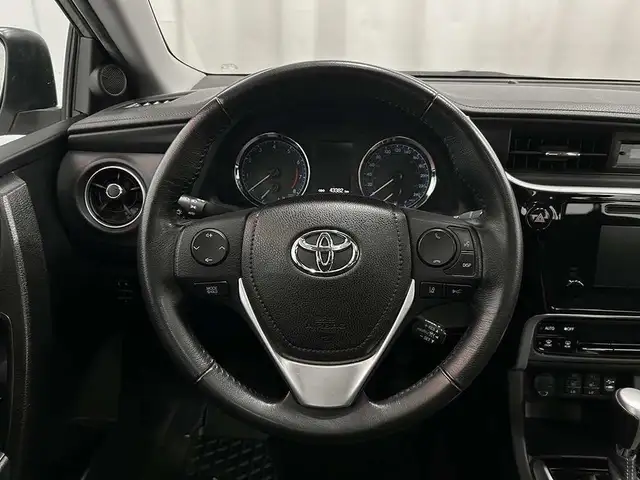 2019 Toyota Corolla LE AMELIORE - TOIT OUVRANT - VOLANT CHAUFFAN in Cars & Trucks in Québec City - Image 19