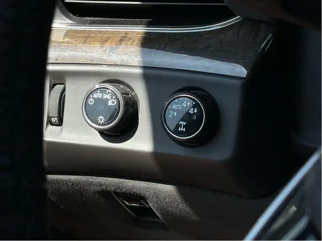 2016 Cadillac Escalade Platinum Edition in Cars & Trucks in Calgary - Image 14