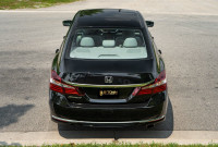 2017 Honda Accord LX It is a reliable and fuel-efficient midsize sedan, offering comfort, performanc... (image 5)