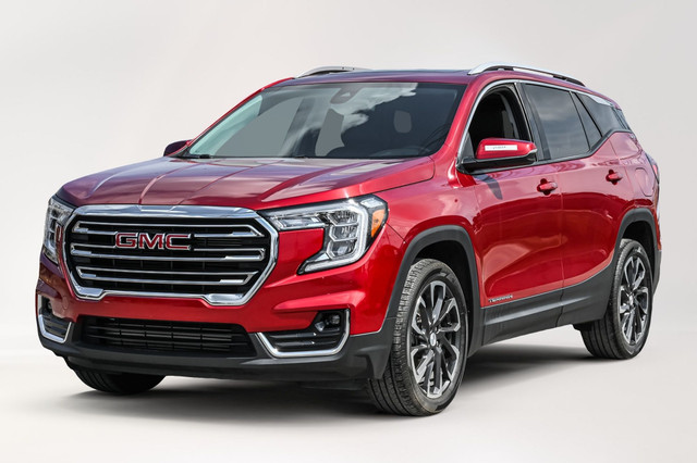2022 GMC Terrain SLT Awd 4X4 / Cuir / Toit Ouvrant / Carplay     in Cars & Trucks in City of Montréal