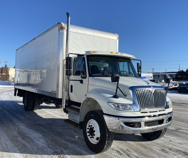 2018 International 4300 26 Box w/Lift Gate in Heavy Trucks in Moncton