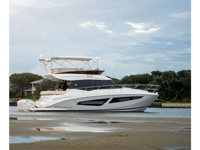  2023 Regal 42 FXO Sur Commande in Powerboats & Motorboats in Longueuil / South Shore - Image 4