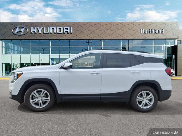 2023 GMC Terrain SLE | Remote Start | Bluetooth | AWD in Cars & Trucks in Prince George - Image 2
