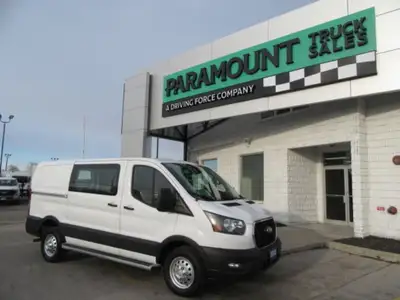 V6 GAS ENGINE, AUTO TRANS, A/C, ALL WHEEL DRIVE, POWER WINDOWS & LOCKS WITH KEYLESS ENTRY, POWER MIR...