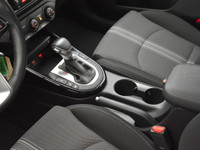 Android Auto/Apple CarPlay | Wireless Charging | Blind-Spot Monitoring Engine: 4 Cylinder Engine 2.0... (image 8)