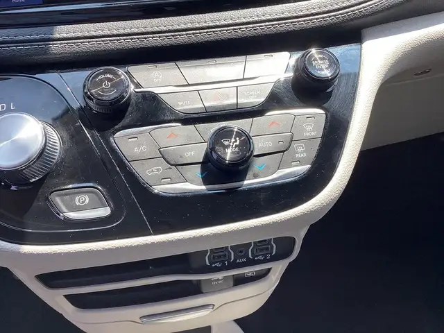 2022 Chrysler Pacifica TOURING L, LEATHER, POWER DOORS, REMOTE S dans Autos et camions dans Région d’Oakville/Halton - Image 22