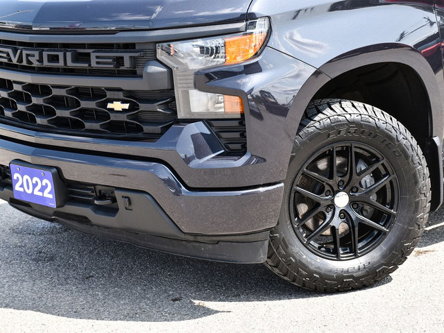 2022 Chevrolet Silverado 1500 Custom Crew Cab 4x4 ~Bluetooth ~Ba in Cars & Trucks in Barrie - Image 2