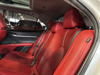 **MONTH-END SPECIAL!** FEATURING : PANORAMIC ROOF, WIRELESS CHARGING TRAY, AMBIENT LIGHTING, MULTI D... (image 9)