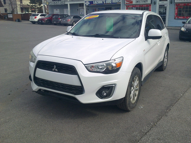 2013 Mitsubishi RVR 4WD ! in Cars & Trucks in Ottawa - Image 3