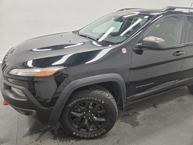 2017 Jeep Cherokee TRAILHAWK 3.2L, DEMARREUR, TOIT PANO, CUIR in Cars & Trucks in Longueuil / South Shore - Image 3