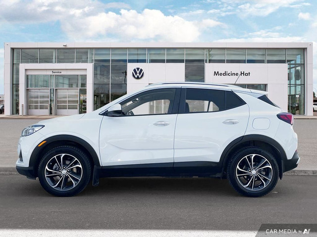 2022 Buick Encore GX Select in Cars & Trucks in Medicine Hat - Image 3