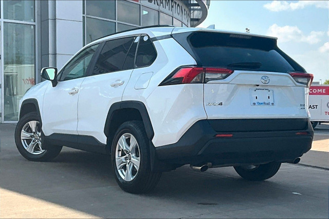 2021 Toyota RAV4 XLE AWD in Cars & Trucks in Mississauga / Peel Region - Image 4
