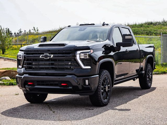 2025 Chevrolet Silverado 3500HD LTZ in Cars & Trucks in Strathcona County - Image 4