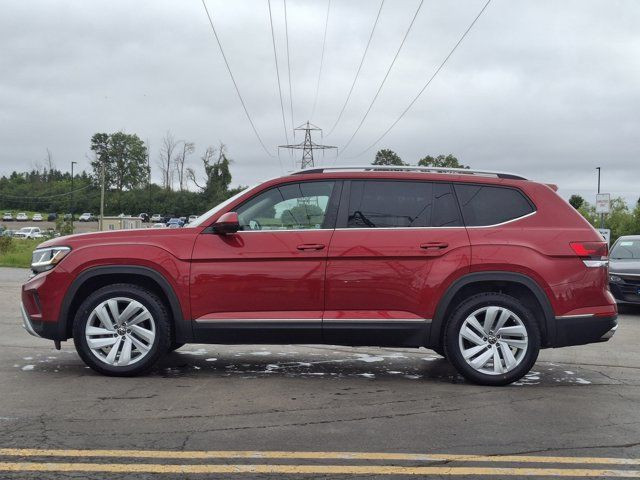 2021 Volkswagen Atlas Highline4motion | Leather | Pano Roof in Cars & Trucks in Guelph - Image 2