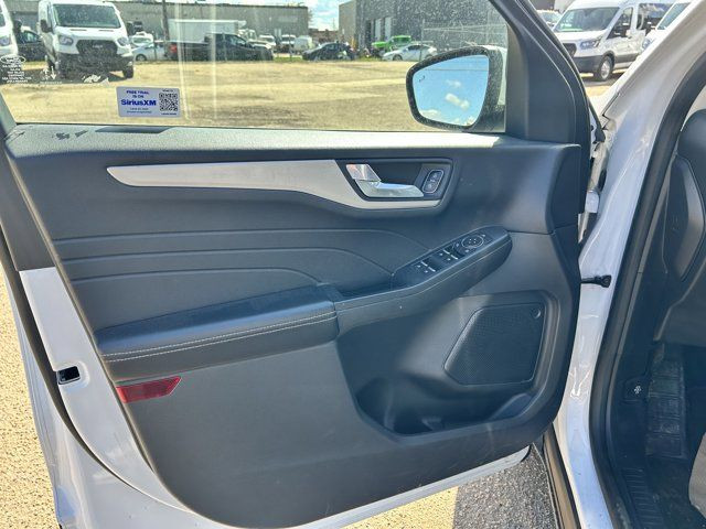 2021 Ford Escape SEL | Voice Nav | Heated Seats | Backup Cam in Cars & Trucks in Edmonton - Image 4