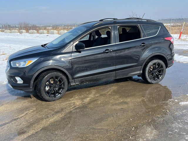 2018 Ford Escape SE in Cars & Trucks in St. Albert