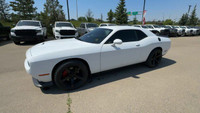 This Dodge Challenger is equipped with: Perf Cloth w/Houndstooth Inserts, Remote Start System, Front... (image 3)